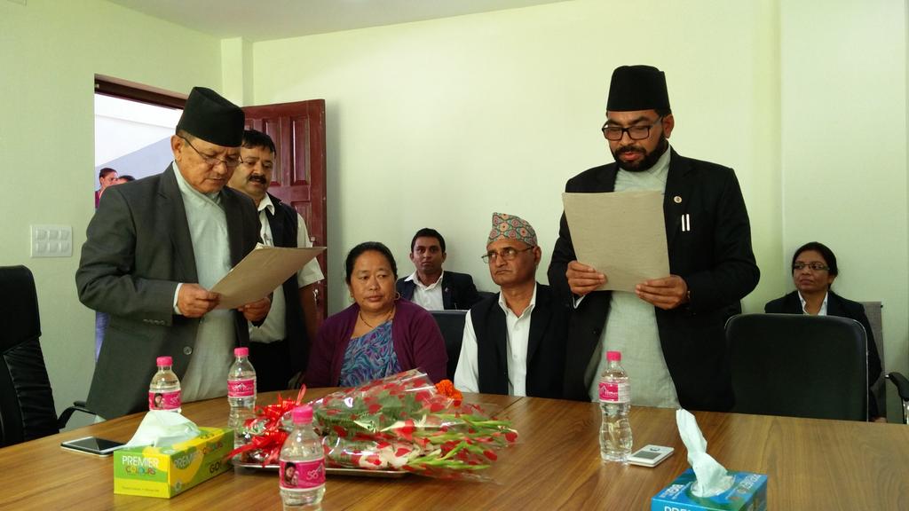 माननीय मुख्यमन्त्रीको राजनीतिक सल्लाहकारमा गोविन्द बहादुर नेपालीज्यूको शपथग्रहणको कार्यक्रम सम्पन्न भयो।