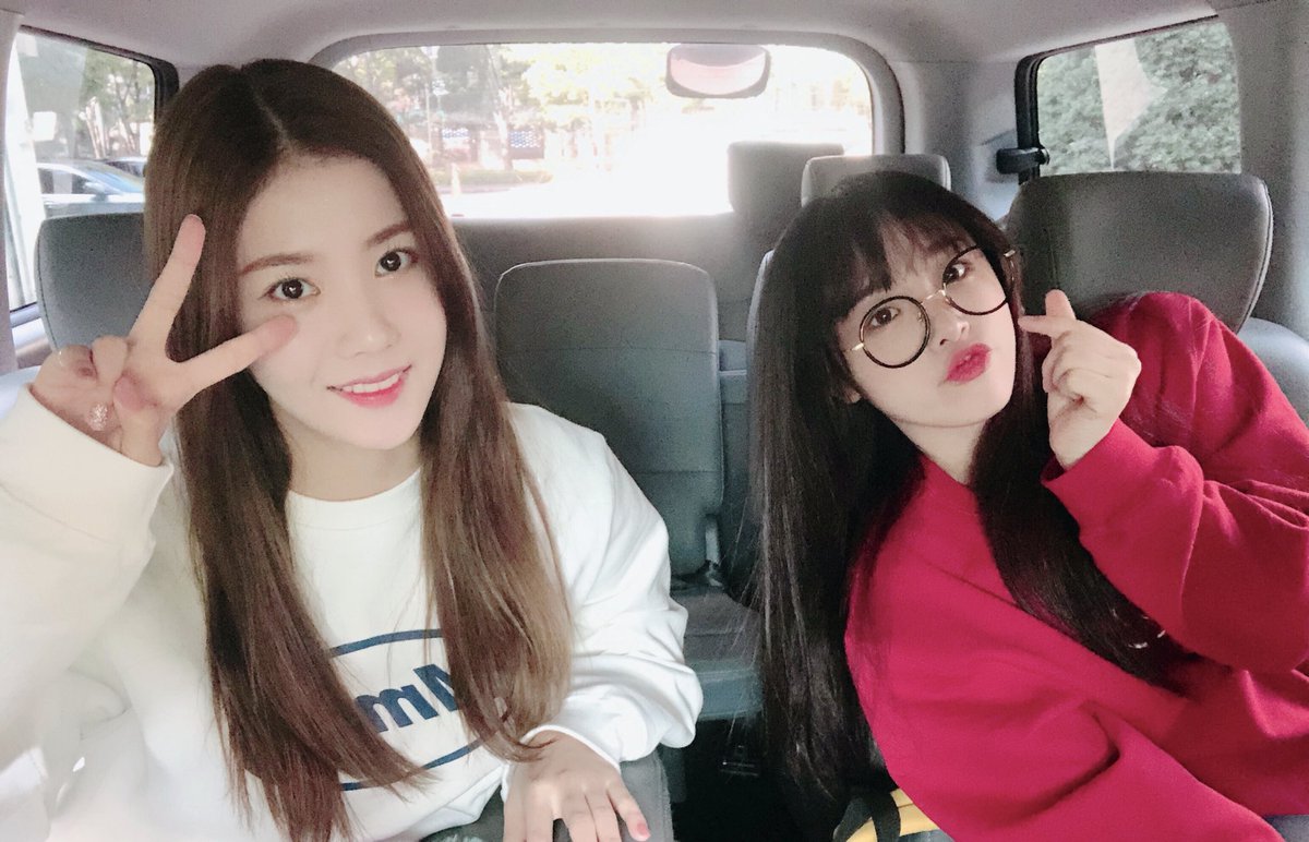 official_IZONE tweet media