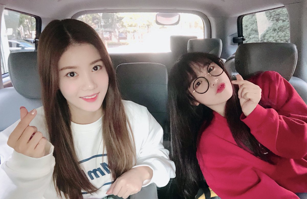official_IZONE tweet media