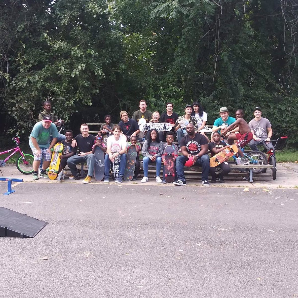 Another awesome Saturday morning skate jam in East Trenton. Today we gave all 10 local kids who showed up  their very own skateboards to take home. .
.
Come skate with @freedomnj and all of the volunteers next Saturday 10 to Noon at Sonny Vereen Park.