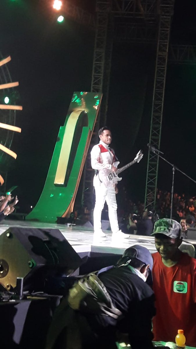 #CimahiDayWithFildan
Minggu bsk k solo g pah..