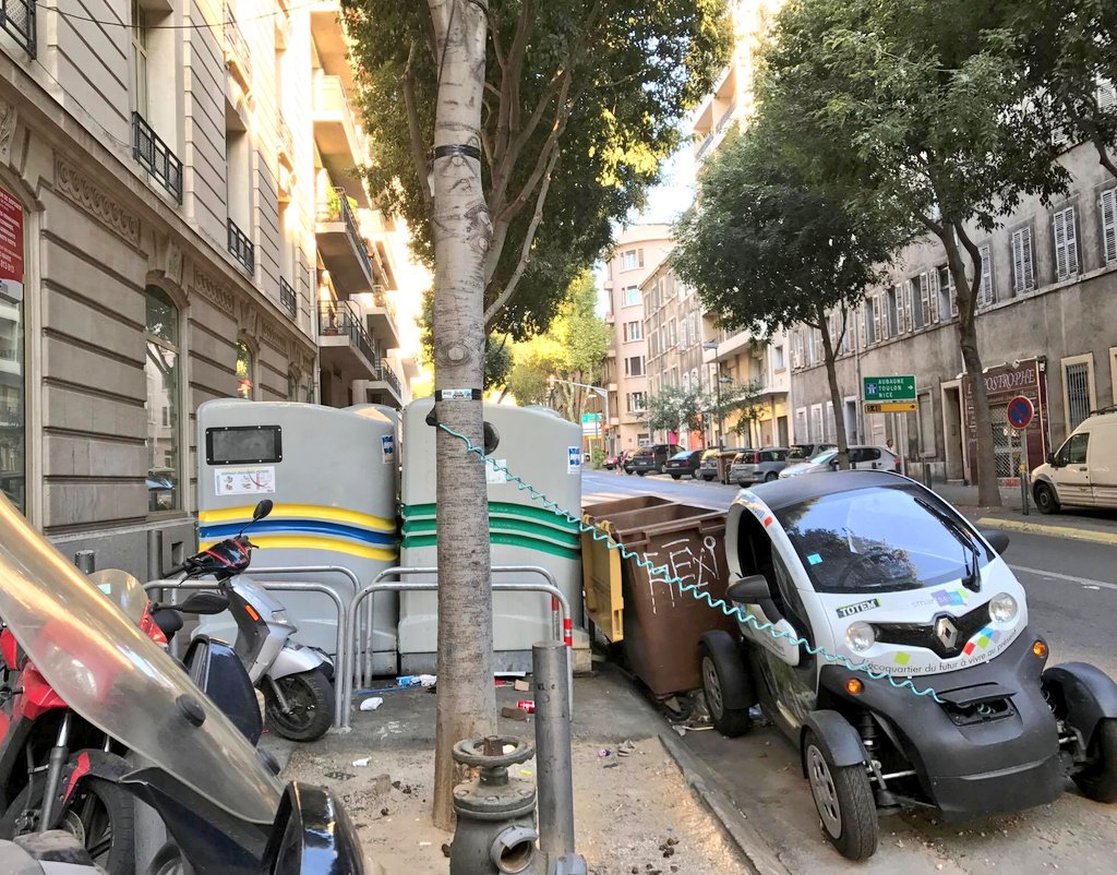 Yolocharging  #VoitureÉlectrique #OnVeutDesBornesPartout