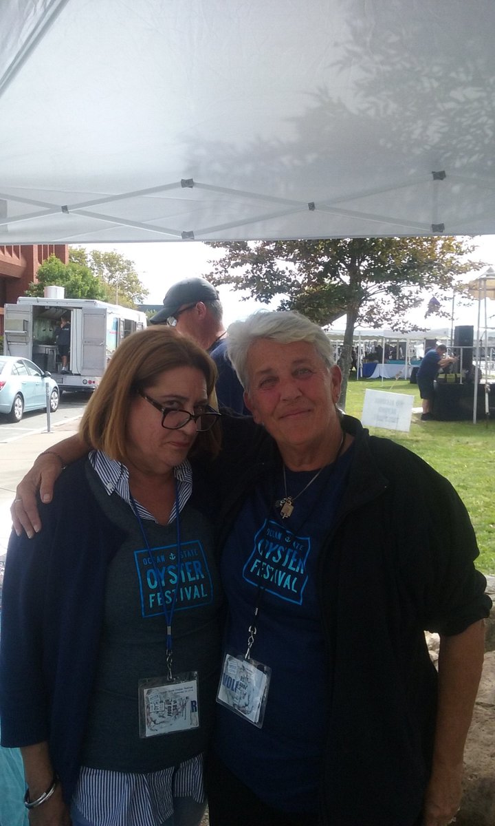 JessanDunnOtis's tweet photo. 🔆#Rise_and_Shine🔆❤️#SundayMorning❤️ Some things I did #Saturday. #OysterFestival &amp; #Waterfire in #PVD #RI. #Providence #RhodeIsland #OurPVD + @WaterFireProv https://t.co/waQ8p64rFZ