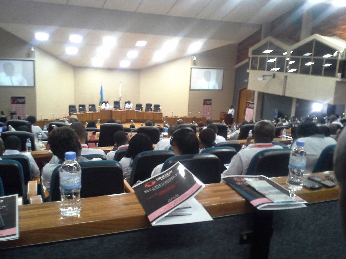 uzarwanda's tweet image. @pamrwanda @gatjmv @FKaboneka @_MakuzaBernard @RwandaParliamnt I am Proudly African #PamCongress2018 @Muhirela #Rwot