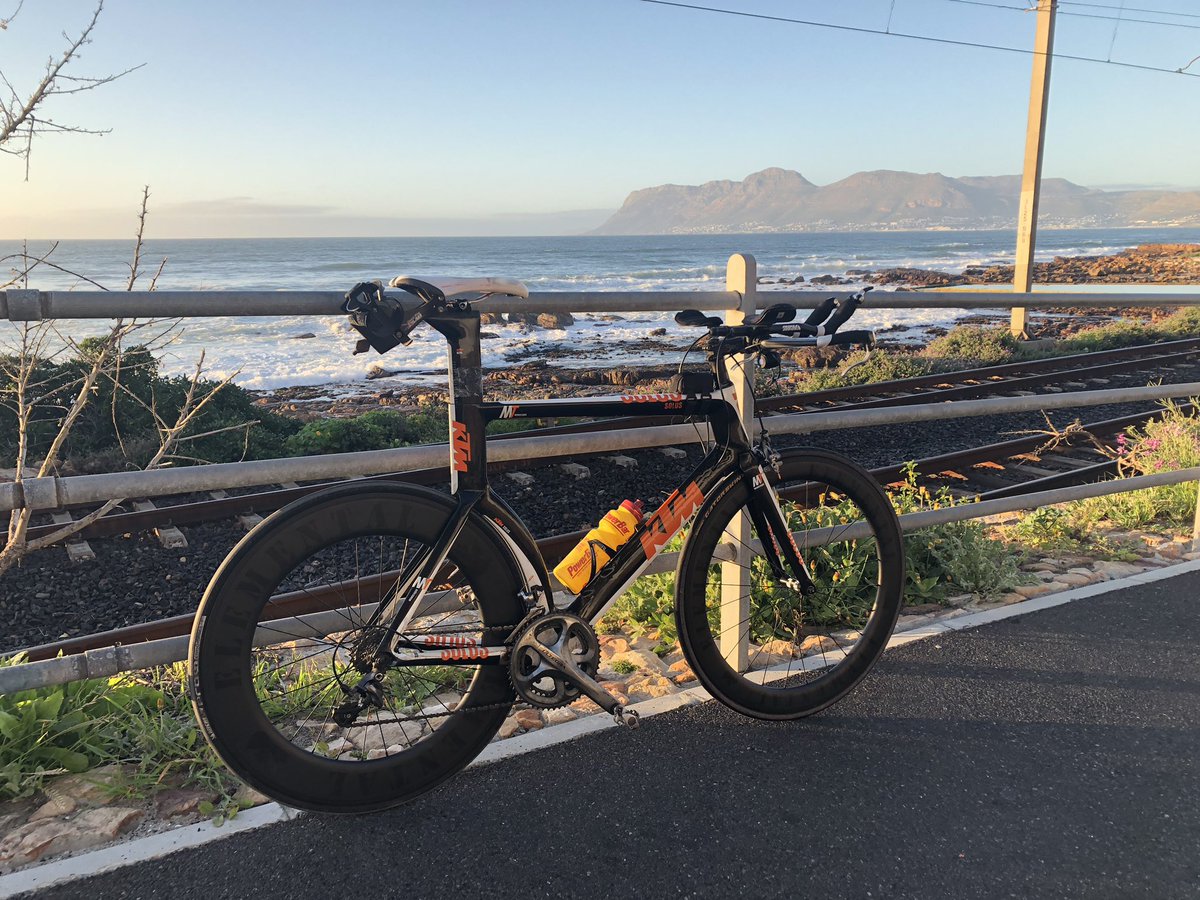 Beaut of a morning to take these <a href="/WSracewheels/">Wheelscience wheels</a> out for a spin...