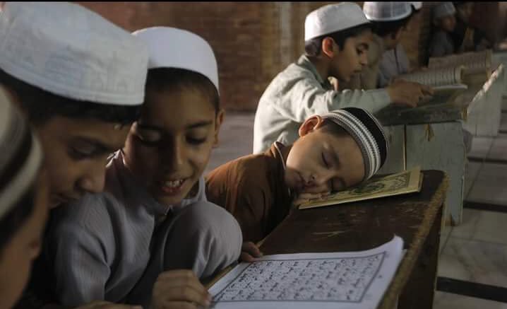 M1llvx's tweet image. قرأ حتى هدأت نفسهُ ♥️.