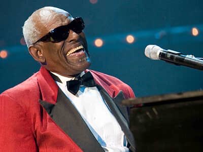 Happy heavenly 88th birthday to Ray Charles (September 23, 1930 June 10, 2004)   