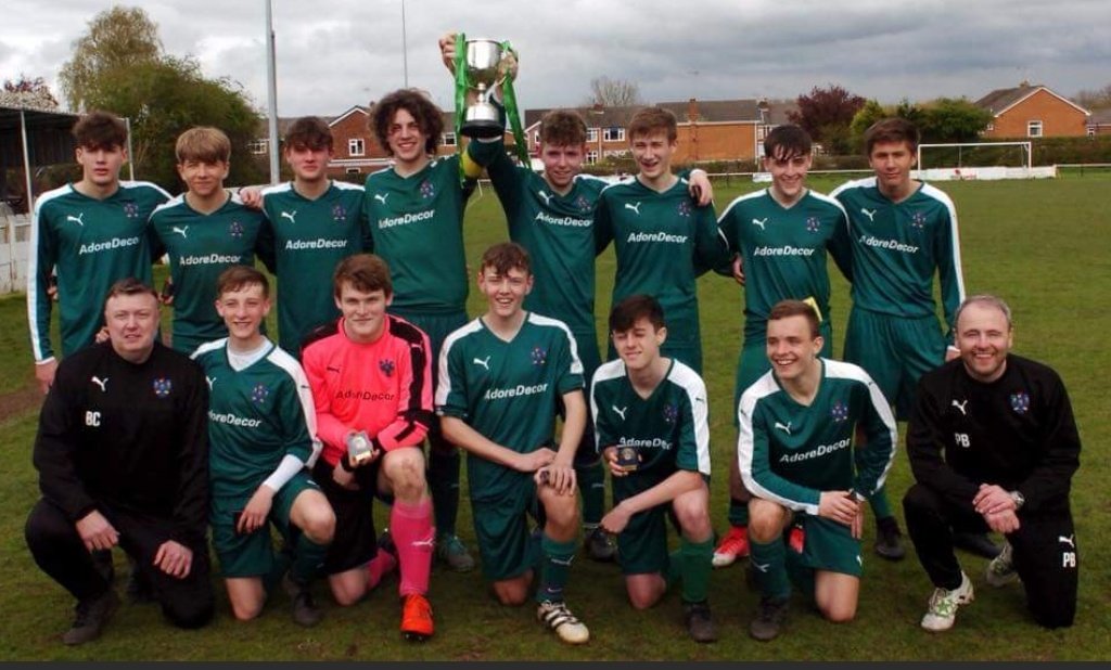 NorthwichVicsFC's tweet image. Good Luck today to our U18's as last seasons Mid Cheshire District Cup Winners take on old rivals @thesilkmen Macclesfield Town U18's at Moss Rose #oneclub #vics 💚⚽