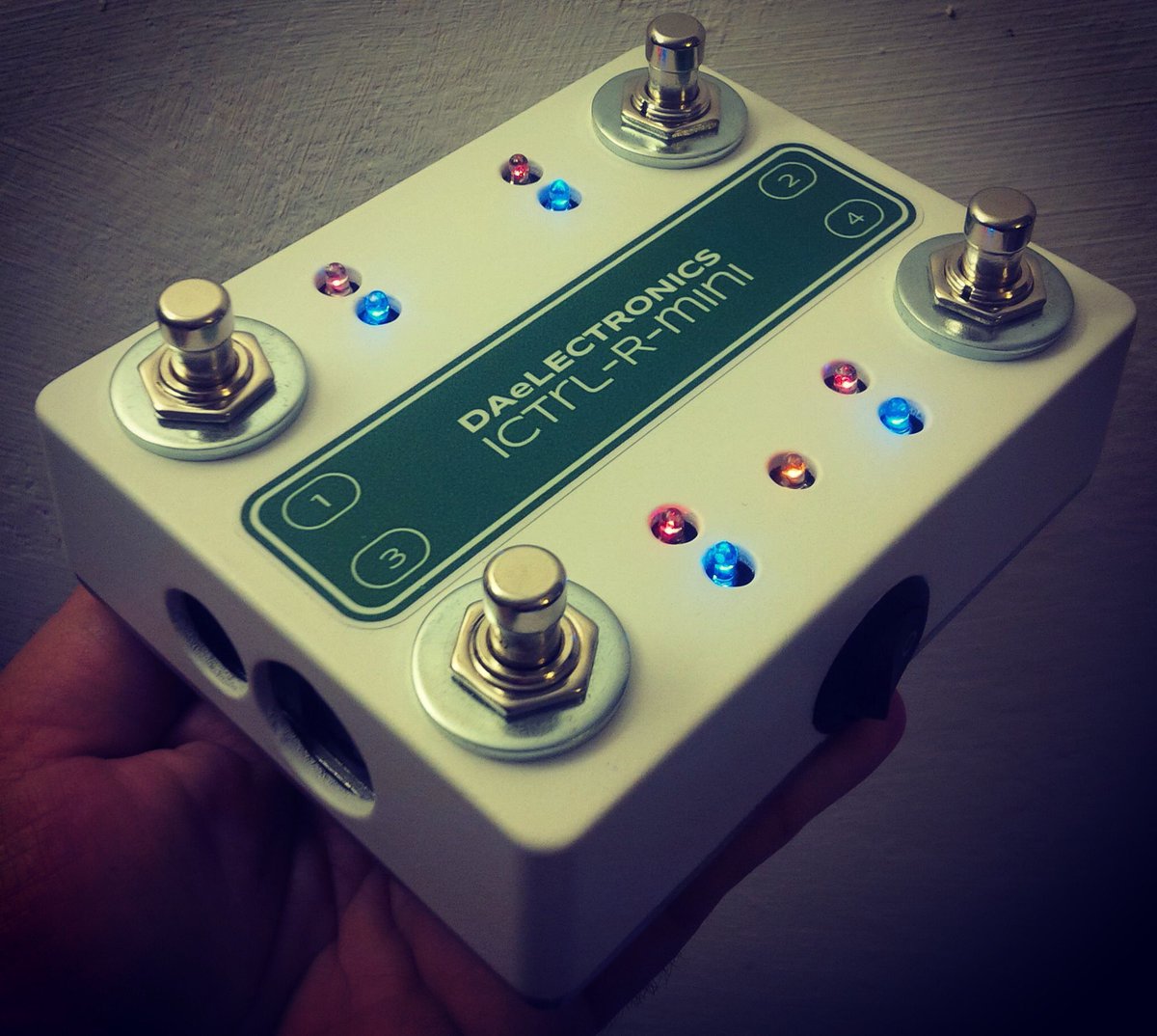 da_electronics's tweet photo. One of the first Bluetooth version of the mini we built some years ago! https://t.co/5ESnhcdVJN https://t.co/x3AJ0L58ae