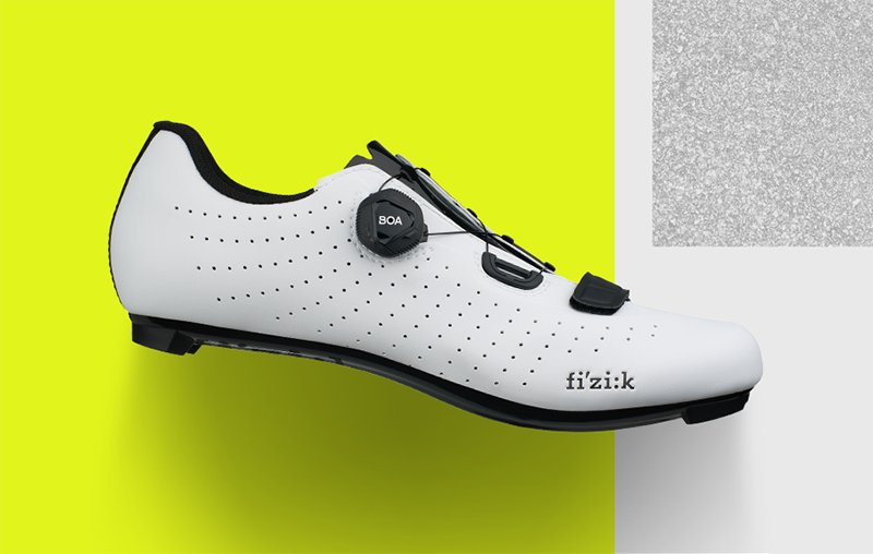 fizik (@fizikofficial) on Twitter photo Unveiling Tempo Overcurve R5:
A quick-fit road cycling shoe to suit every rider and every ride.
Discover it at fizik.com. Unveiling Tempo Overcurve R5:
A quick-fit road cycling shoe to suit every rider and every ride.
Discover it at fizik.com.