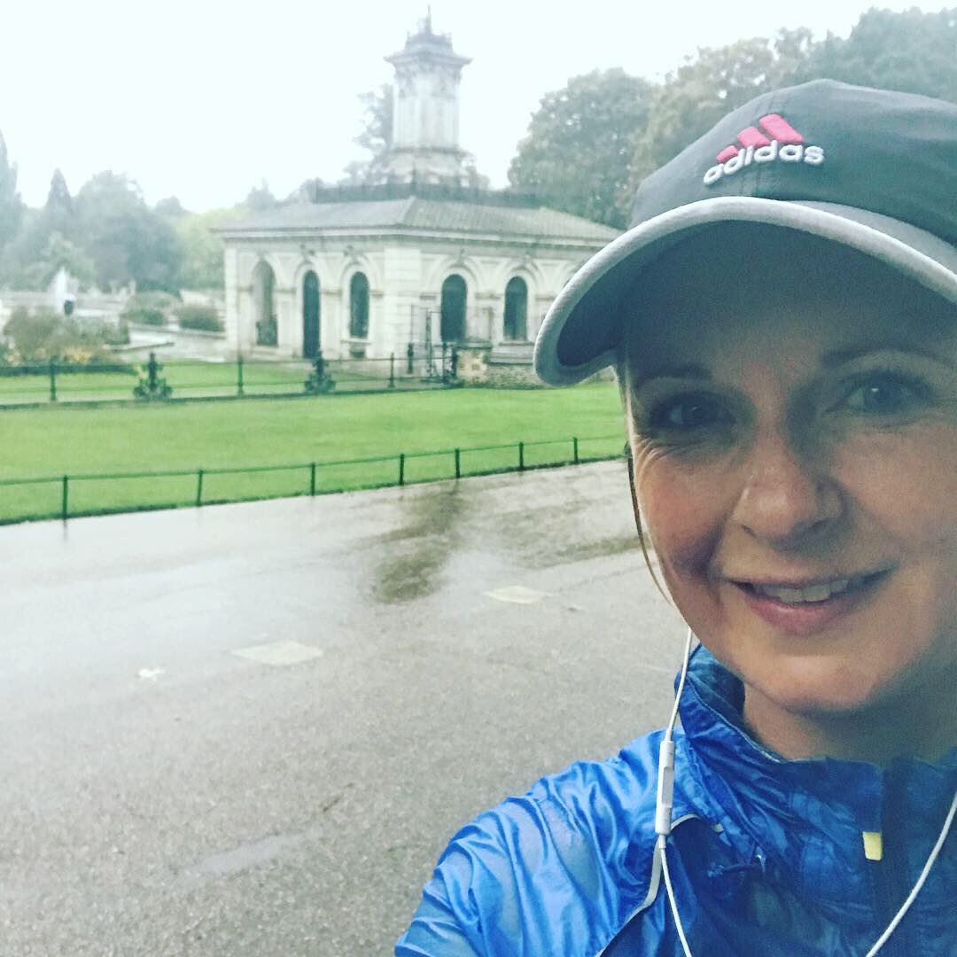FunFitFamLDN's tweet photo. With the #RoyalParksHalf only 3 weeks away, I did a training run around the course location this morning - in the rain! I really enjoyed the run. Hyde Park is gorgeous - even in pouring rain. I’m just a little miffed my Nike Run app cut out the last 2km of my run😫. https://t.co/gURbGuuCgr
