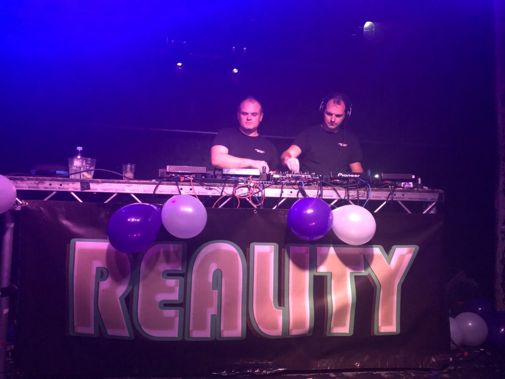 AquagemGemma's tweet image. @ExpSessions team @randdofficial were warming up for @ActivaMusic and @IndecentNoise the 6th birthday of Reality 😎
