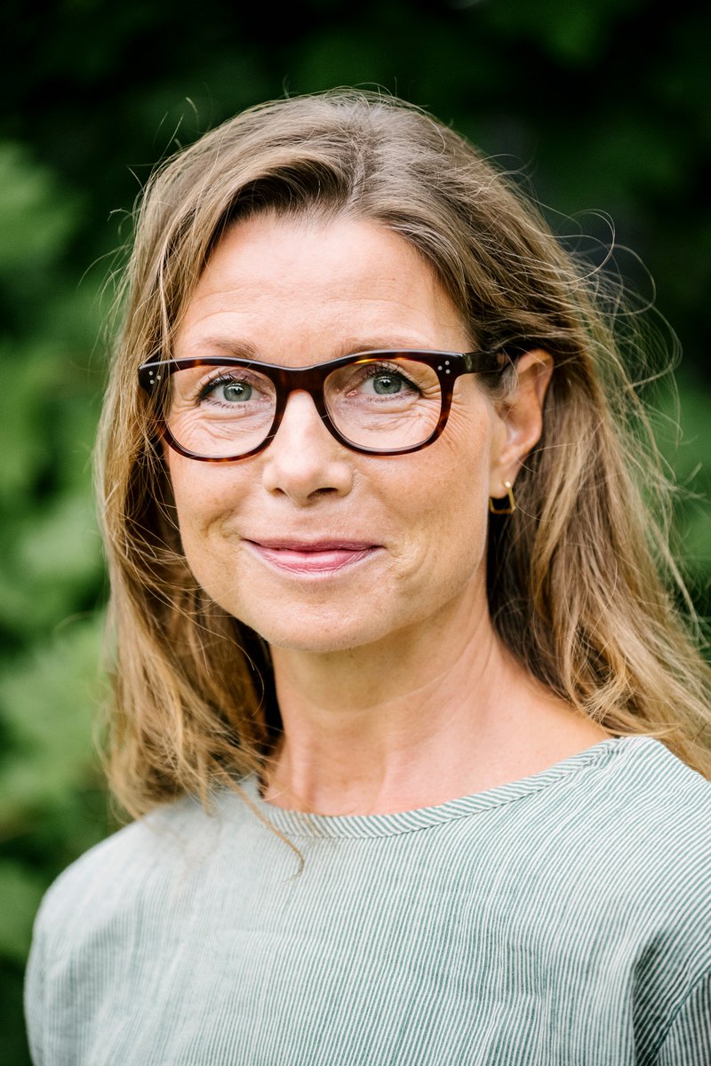 KonservativeDK's tweet photo. Stort tillykke til @WeissPernille, der nu officielt er valgt på #KLR18 som spidskandidat til det forestående @Europarl_da. Læs mere: https://t.co/6w2bhYHzPr  
#dkpol #eudk #eupol https://t.co/4MxYSaJsLS