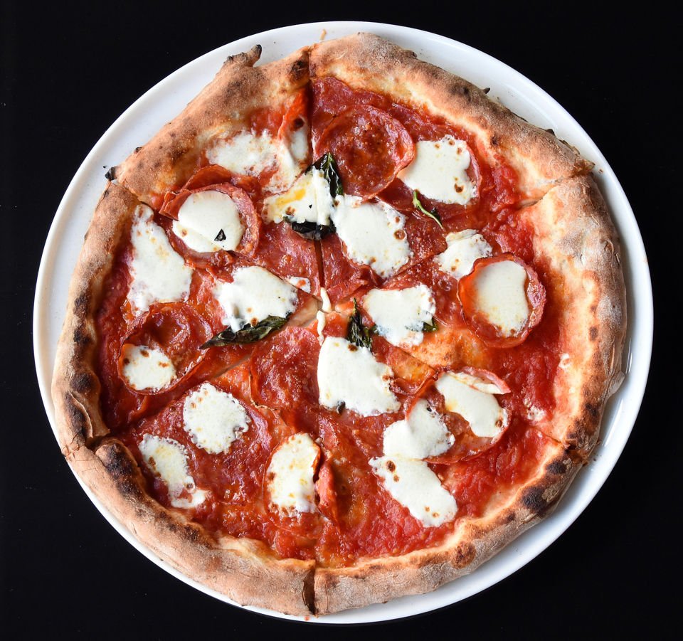 aldotcom's tweet image. MidiCi Italian Kitchen has opened in Mountain Brook, serving great looking pizzas, pasta, calzones and more from two Italian wood-fired brick ovens imported from Naples. 🍕🍝🍷

Check it out: trib.al/hjXwdRc