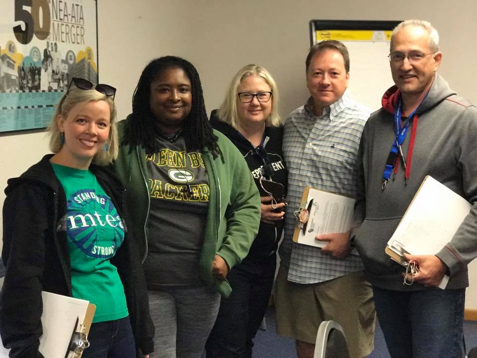 WiChoose's tweet image. Wisconsin's Choice had a great day out w/@MTEAunion canvassing the neighborhood to make sure folks know where the different candidates stand on education!