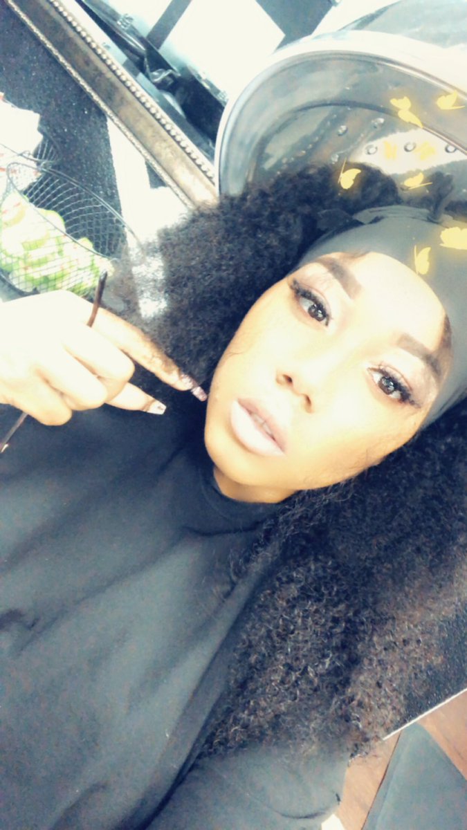 AAlexandriaArt's tweet image. Yesterday’s Makeup look #BookMe #MiniGlam #Curls #Makeup #MUA #GLAMLAB #CertfiedMUA #DFWMUA #DallasMUA #FortWorthMUA #ArlingtontonMUA #SundayMotivation  #DeSotoMUA #TravelingMUA #CollegeMUA #AlexandriaArtistry