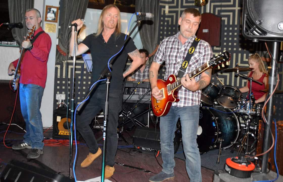 LighttheFuse4's tweet photo. #debutgig Fantastic night at Sportsman 👌 https://t.co/XZeLiAKYRi