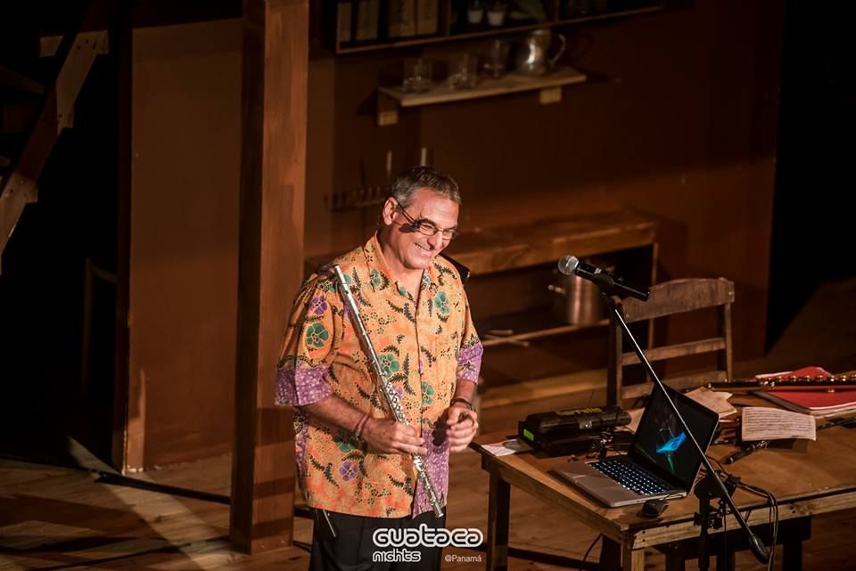 Momento para una #PolaroidGuataquera: cuando el maestro <a href="/luisjuliotoro/">Luis Julio Toro</a> nos llevó por sus 'Aventuras sonoras' desde el Teatro La Plaza