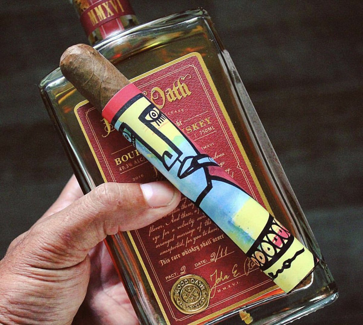 ovcigars's tweet photo. Let the fun begin with an #OVCigar! 
~
•Oscar Valladares Ciseron Edition•
~
#Ciseron #RedCiseron #bourbon #Whiskey #sundayfunday #ovcigars #oscarcigars #cigarporn #cigaraficionado #botl #sotl #cigartime #cigarlover #cigarjournal #lifestyle #cigarlifestyle
~
📸: @evowesley https://t.co/tDGp26B6xi