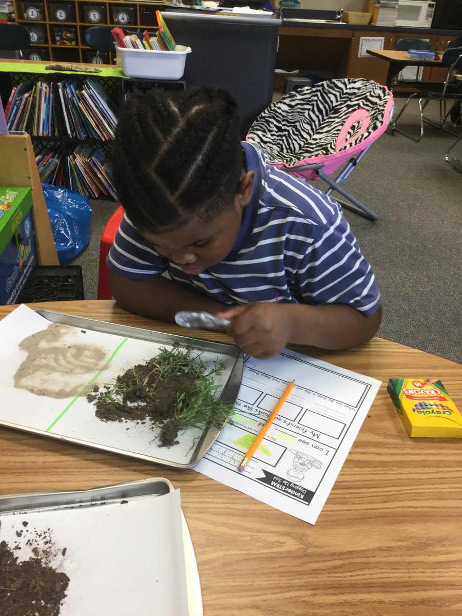 kblockerlcss_k's tweet photo. We want to help the Three Billy Goats Gruff grow some grass on their side of the bridge.  So we have been busy researching soil types.  We have planted our seeds and are busy recording data to see which type of soil is best for grass.
@jlee_les @Ckanderson_LCSS https://t.co/ynTXIYvR1j
