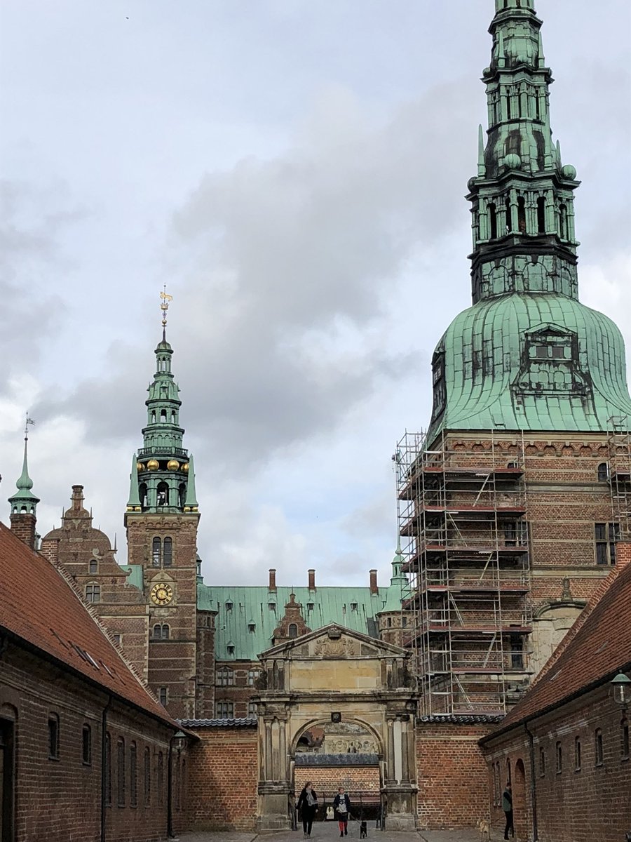 In @VisitCopenhagen beautiful #castles and #nature @mus_nat_his