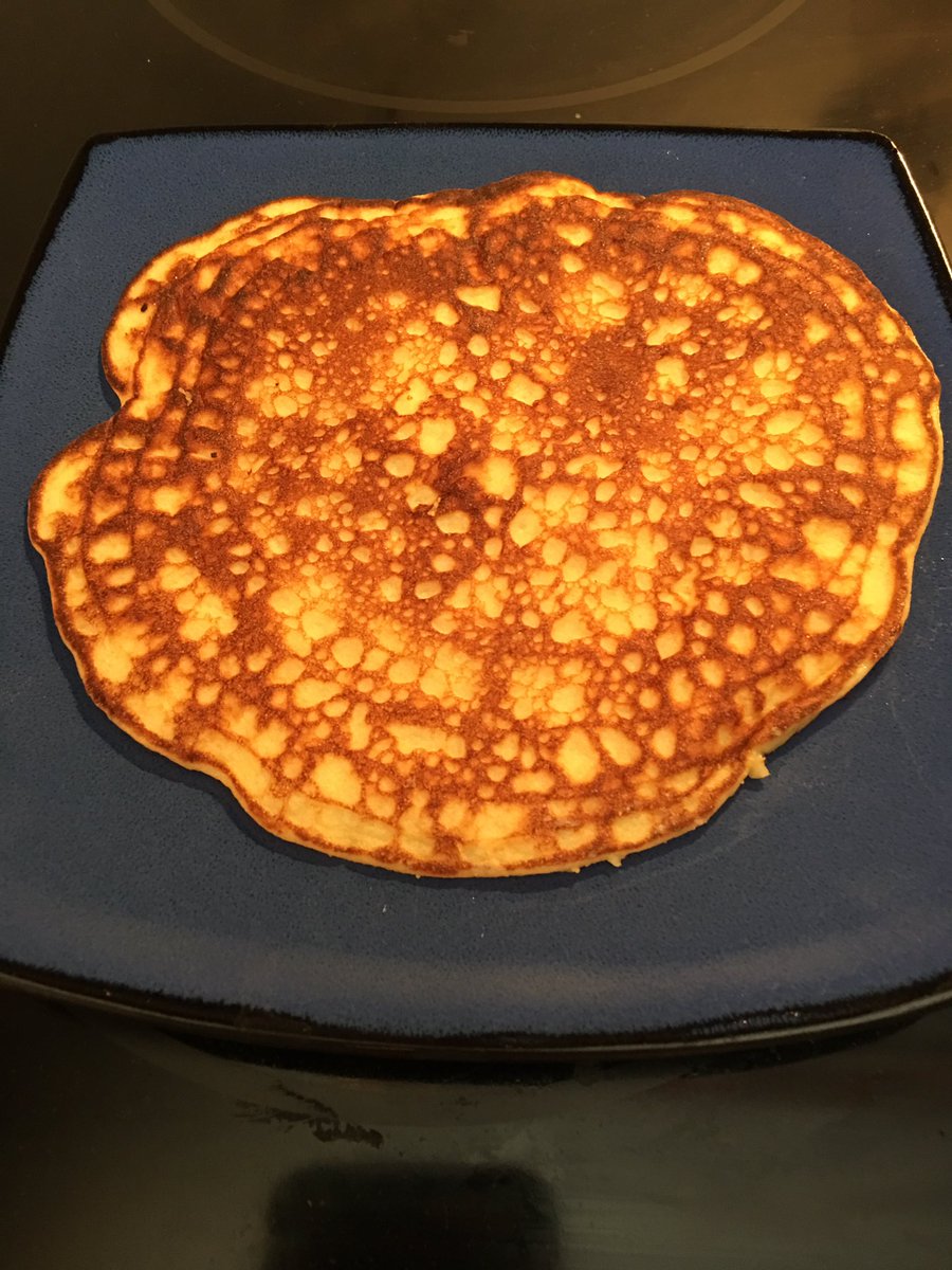 Knightwolfsd's tweet image. My first attempt at a low carb pancake. Found this recipe online and figured why not give it a try. I love pancakes so this should be a good alternative. I will say though it’s a good alternative but no replacement haha. #BetterCooking #HealthierPup