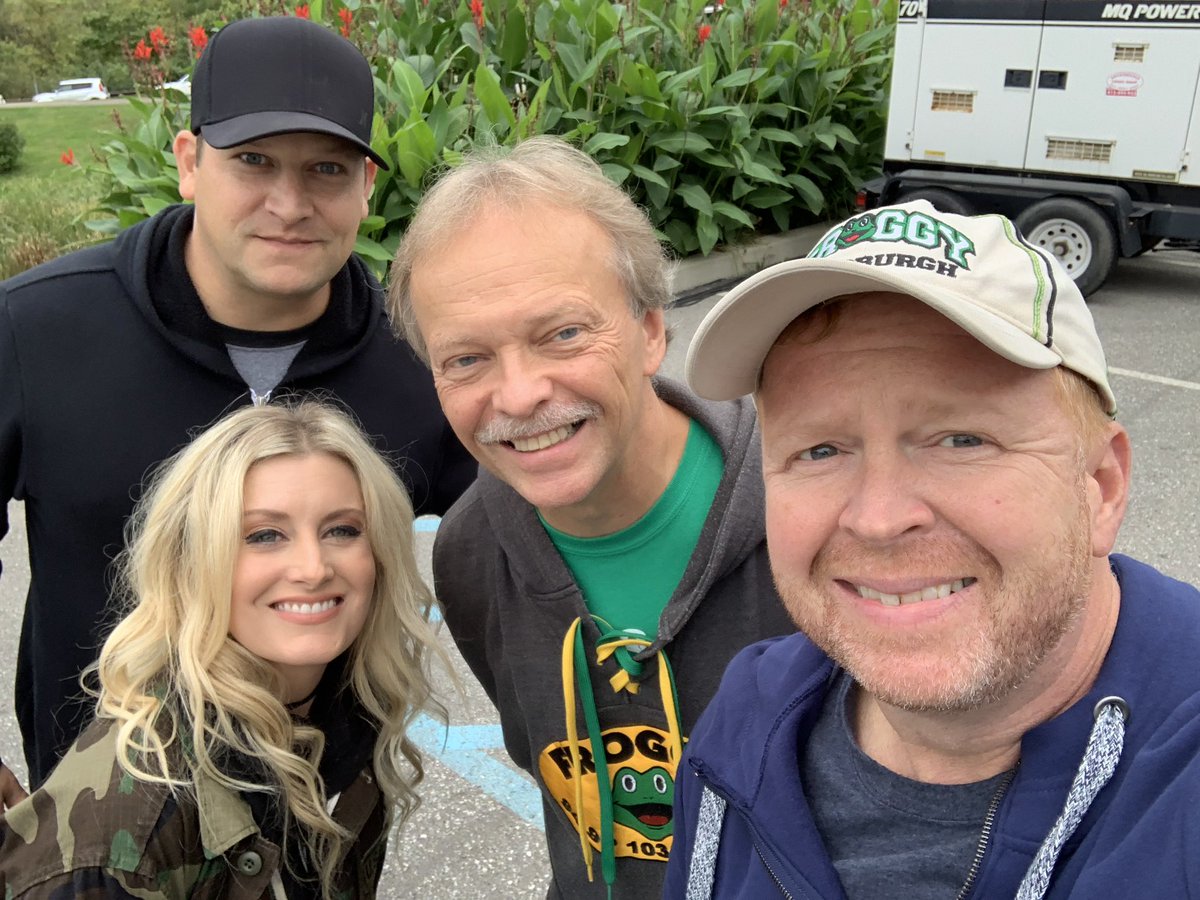 DangerMulder's tweet photo. Love @StephanieQuayle !!! She was wonderful again this year at #CollierFest https://t.co/UFuFUs1CyW