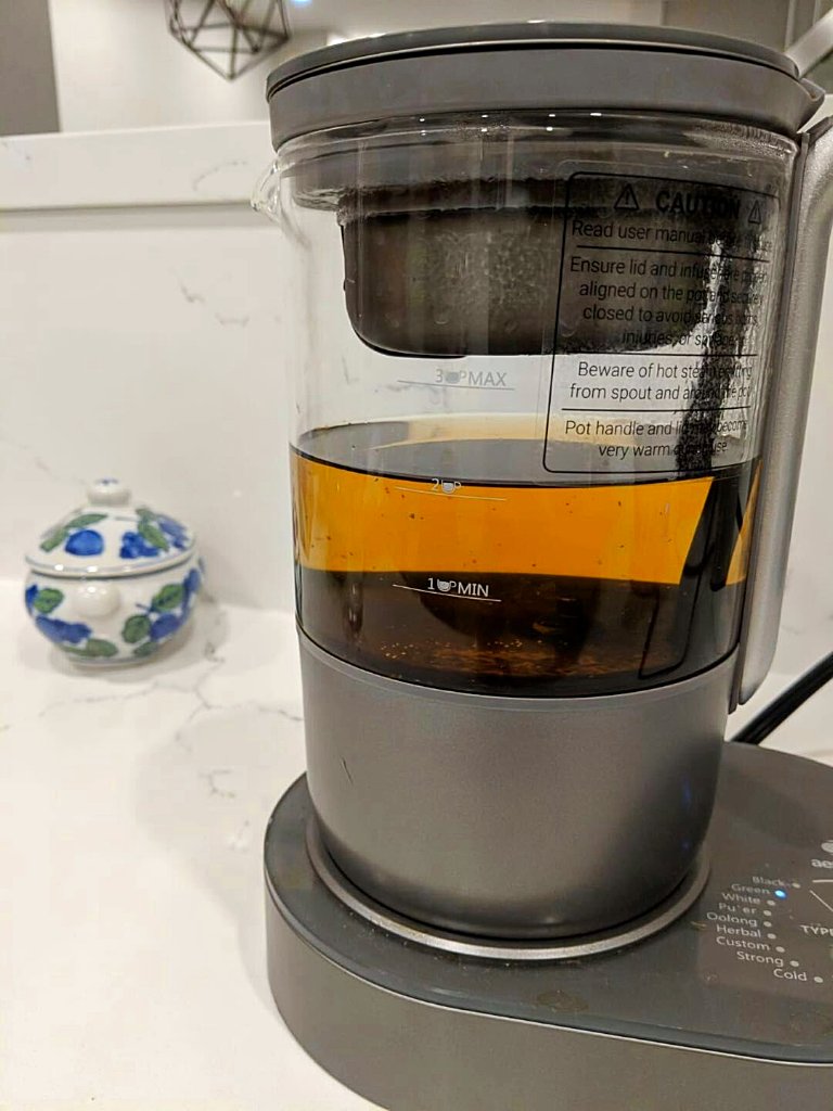 qi_aerista's tweet photo. "We use it at least once a day! My in-laws loved it so much, we ordered an additional two brewers for them to bring back to Iranβ - Kathleen M., Toronto, Canada π π πΈ βοΈ βοΈ
#TeaLover #MorningCuppa #SmartBrewer #TeaBrewer #BlackTea #AllTeas #AppEnabled #Family #TeaSharing https://t.co/foWAlRSgL6