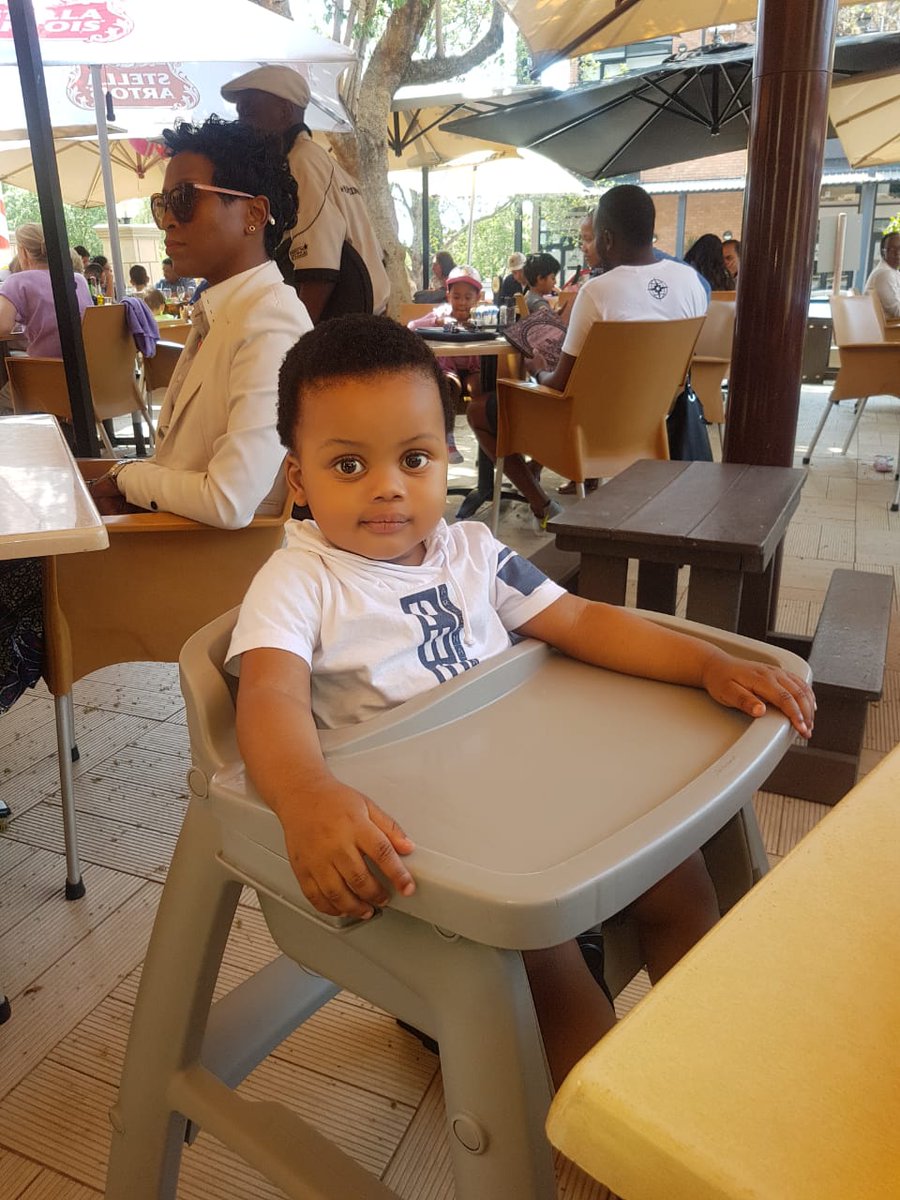 LuluVulture's tweet image. Lesogana laka. #Letago #ProudDad