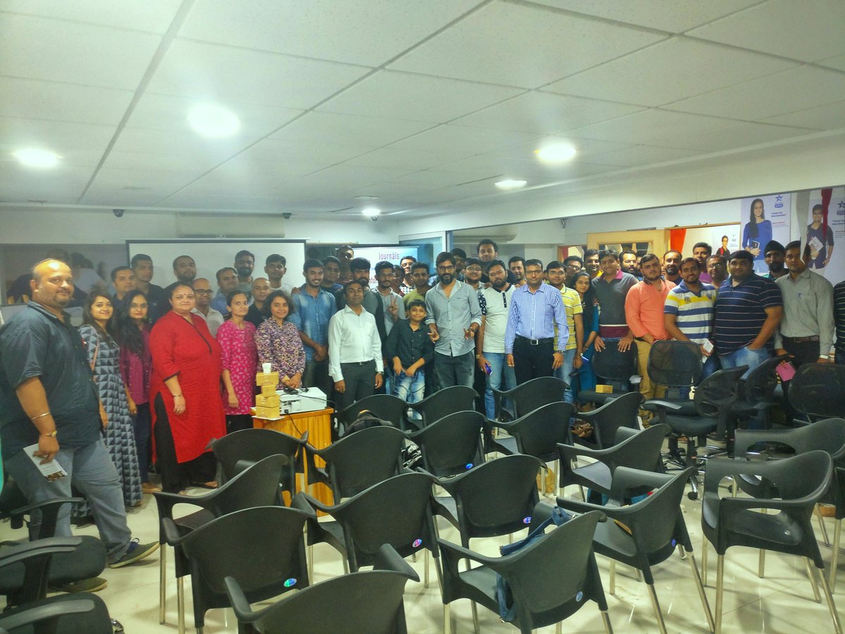 bhavinsbhavsar's tweet photo. Thank You Everyone for coming & making it Possible! #DMMeet https://t.co/80Eiwav6EN