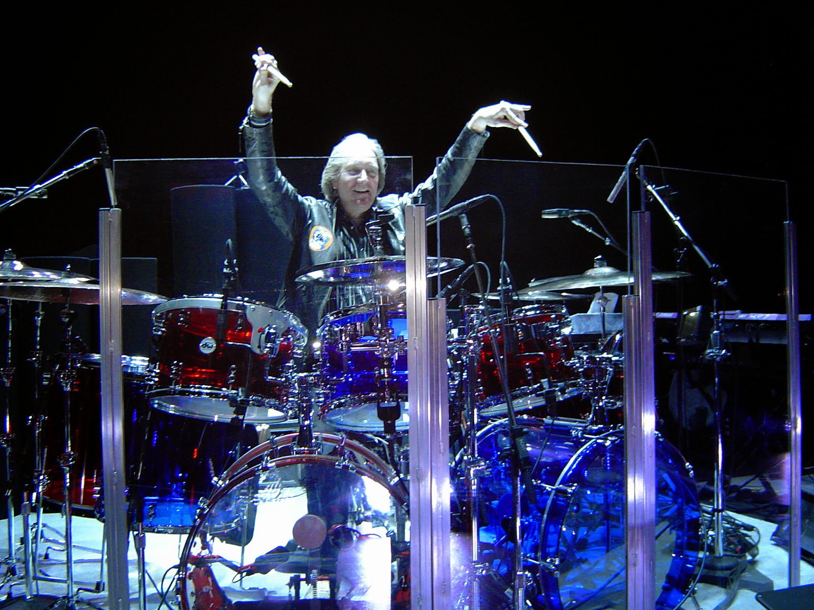 Happy Birthday Today 9/23 to original Alice Cooper 
drummer Neal Smith. Rock ON! 