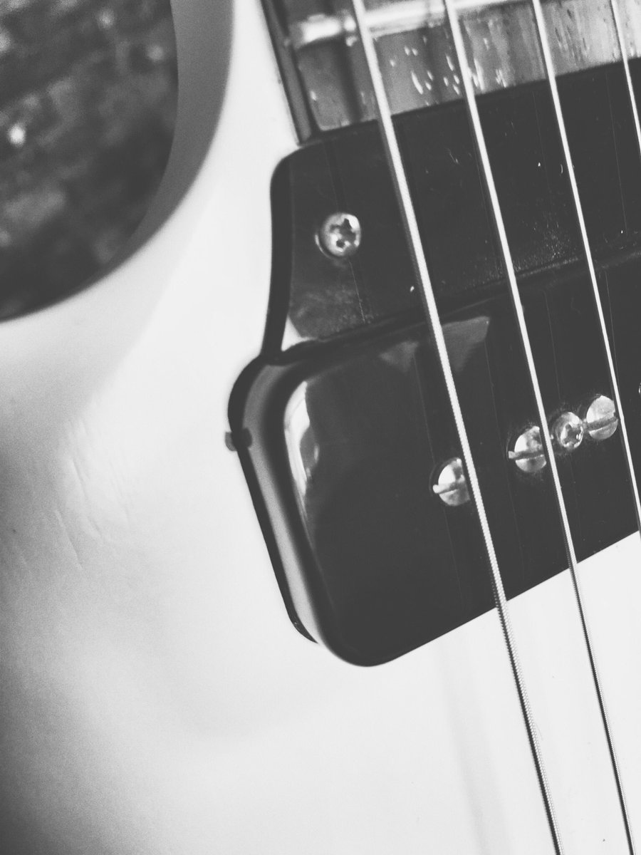 Barringt0ne's tweet photo. The finest #Gibson SG Iโve ever had the pleasure of playing and certainly the best looking!
Make me an offer๐๐ป
https://t.co/P2IiBmWedA
#GibsonSG
#Vintage #MusicalEquipment #MusicalGear #Guitars #Music #Band #Studio #VintageGear #Guitars https://t.co/LjPRrf9U0l
