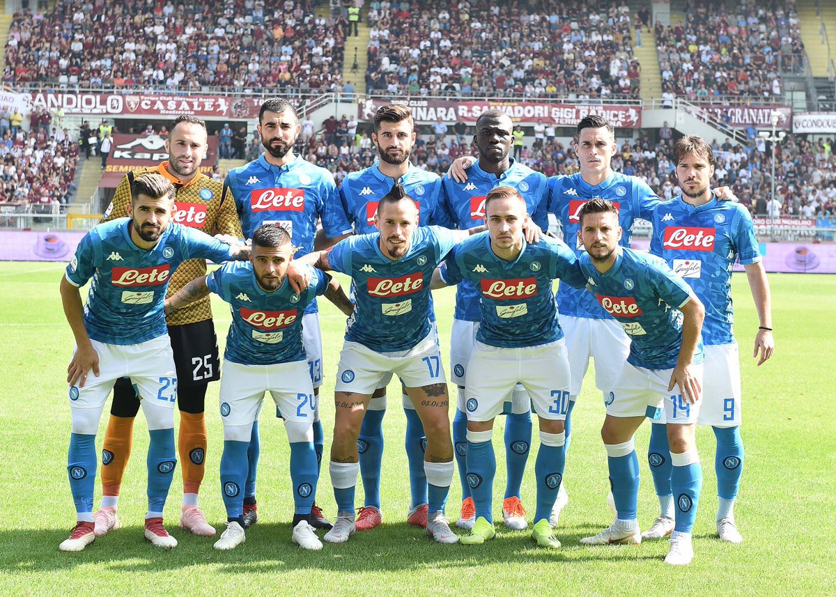 kkoulibaly26's tweet photo. Bella vittoria ✌🏿
Testa alla prossima 💪🏾
#ForzaNapoliSempre #koulibaly #koulibaly26 #kkoulibaly26 #napoli #forzanapolisempre #teamkk26 #teamrkell #teamkoulibaly #famiglia #difendoLaCittà https://t.co/ysae3RJuZb