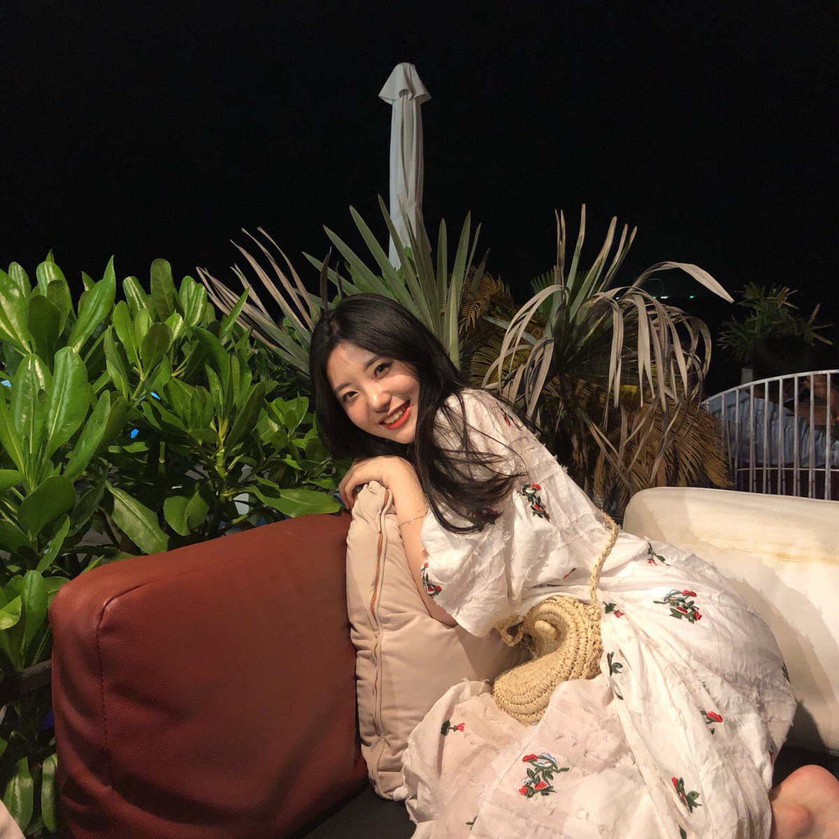 เ ฟิ น ค ย อ ง™️ tweet media