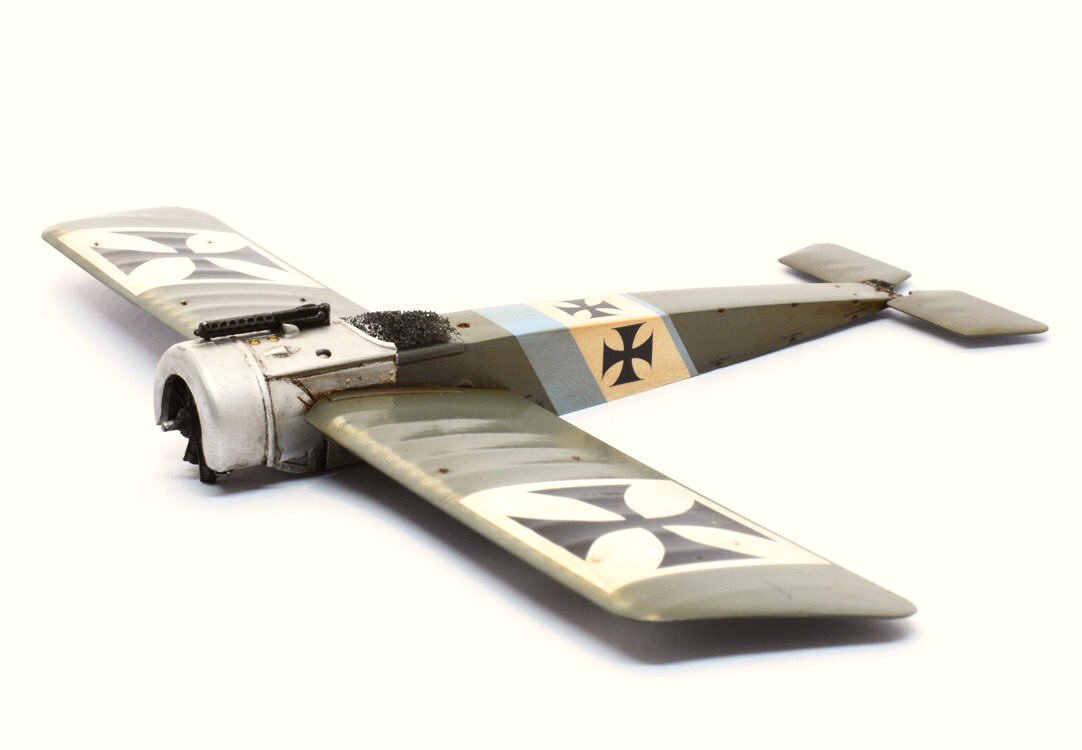 riciscalemodel's tweet photo. Well for my first tweet, here’s a pic of what I’m currently working on. It’s an #Airfix #eindecker in 1/72 scale https://t.co/nKiSWn0Kjr