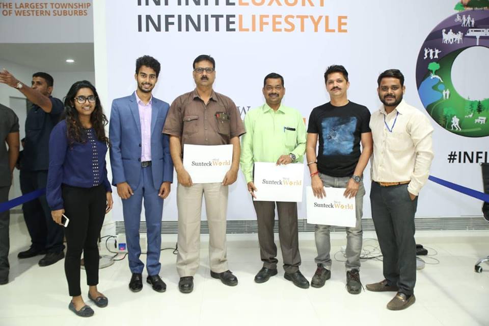 SunteckW's tweet photo. Every Sunday has something special to offer, we decided to make it special for families at #SunteckWestworld, #Naigaon. The outcome, we brought smiles to their faces. More than 1500+ happy families will enjoy infinite view, luxury &amp; premium lifestyle.
https://t.co/uNCJQdYinU https://t.co/bBLgT3YjWZ