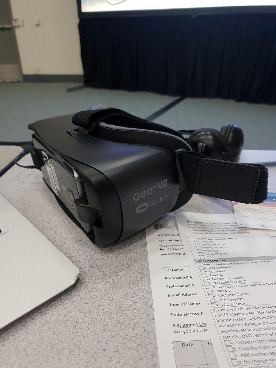 drrahulkurup's tweet image. Atherosclerotic management presented in VR. Very cool! #TCT2018 #TCTConference @DLBHATTMD @Noworksteve @Izanagi_no_mi_