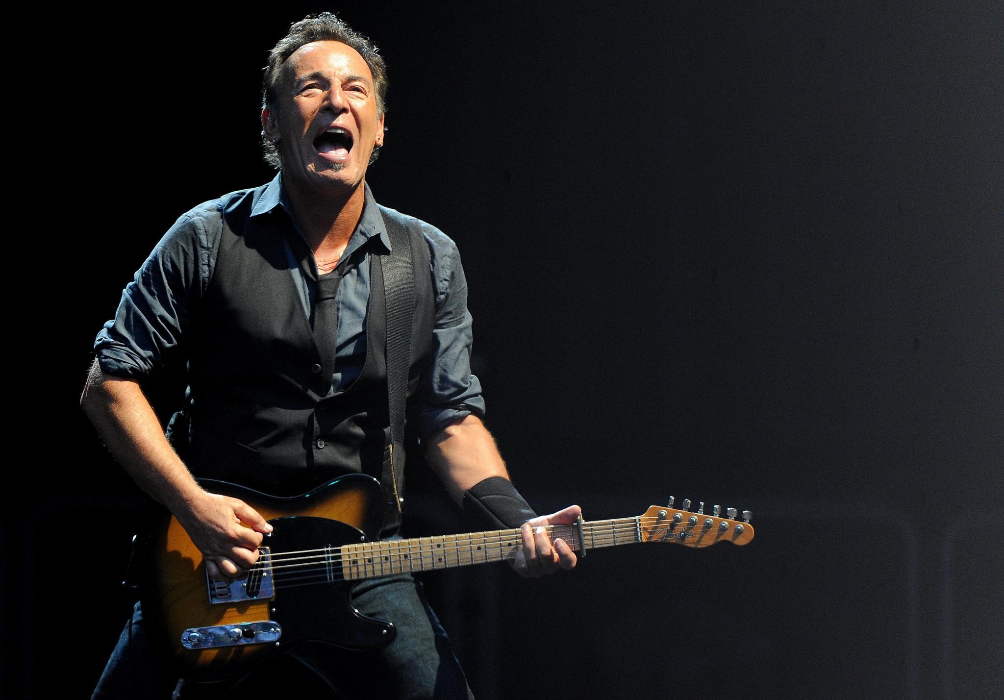 Happy 69th Birthday to one of the greats of America, \"The Boss\" Bruce ! 