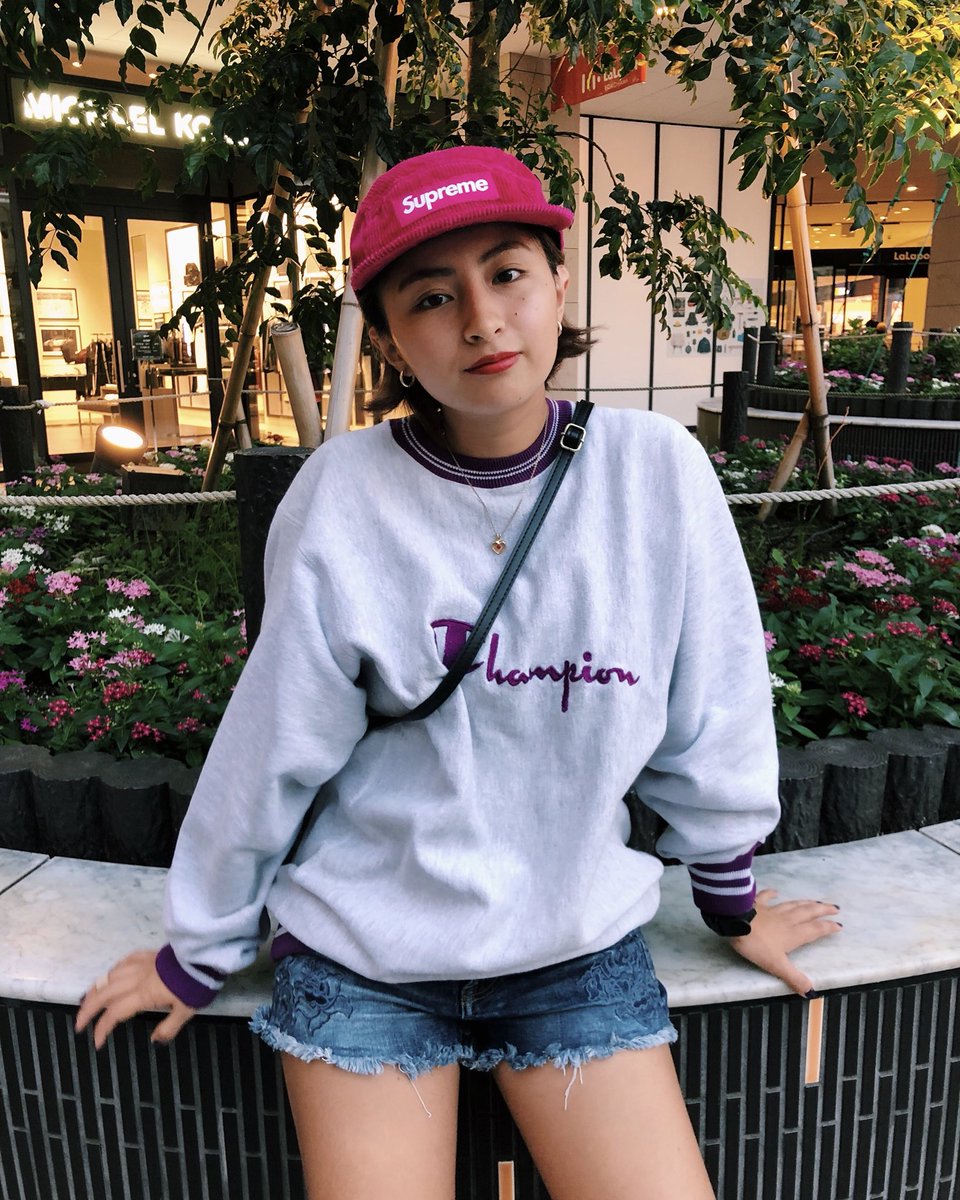 JulijuliaMj's tweet photo. 💜💜💜 https://t.co/tJzbPiCElG