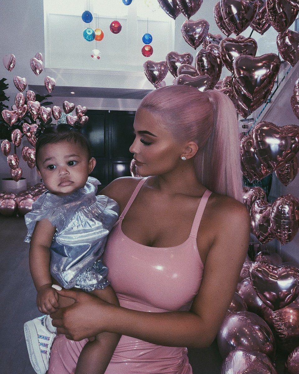 me n you against the world 💫