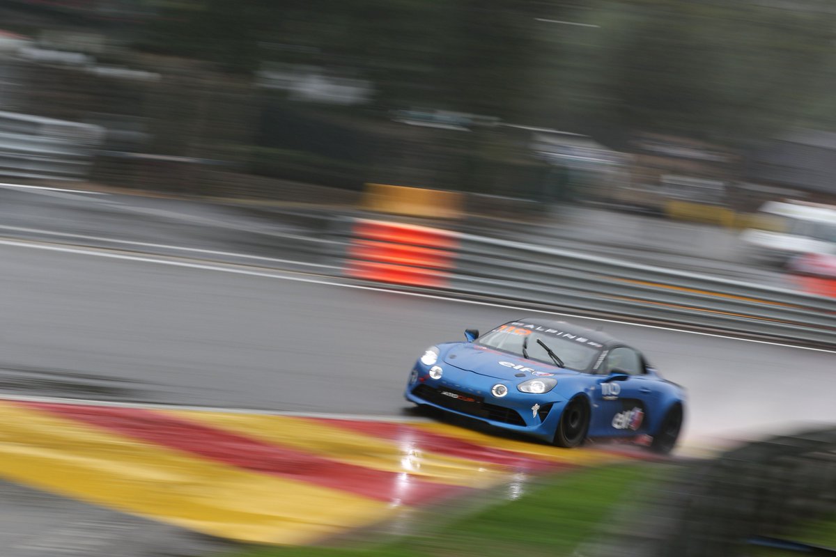 DavidCane's tweet image. My gallery from today's track action at @EuropeanLMS round raceday at @circuitspa is now up. 
#4hspa #2hspa
david-cane.com/Galleries/Spor…

Enjoy!