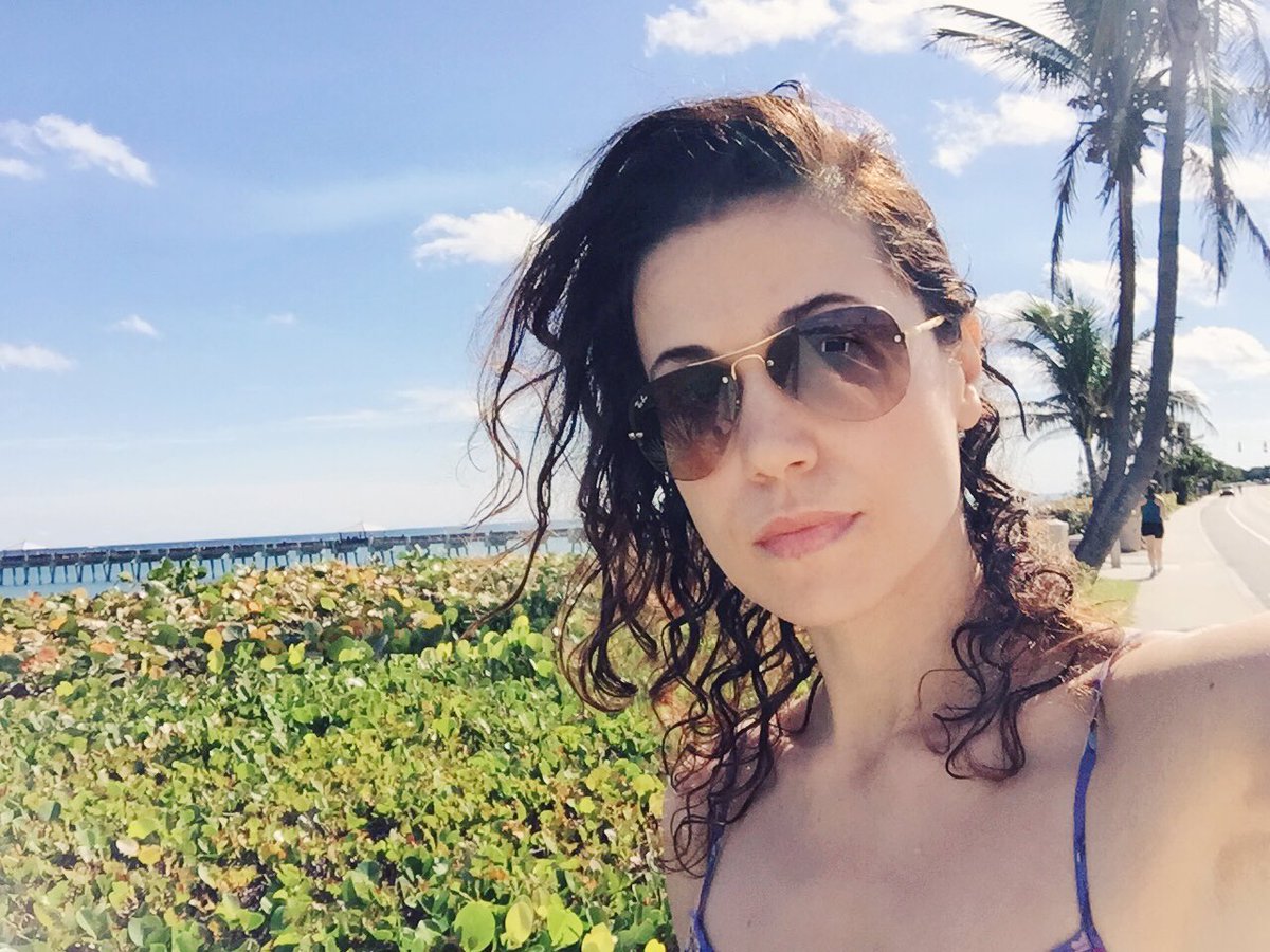 radaslab's tweet photo. Can’t believe the summer is over. You? 😭😭😭#Summerfall https://t.co/hyykLqcIxo