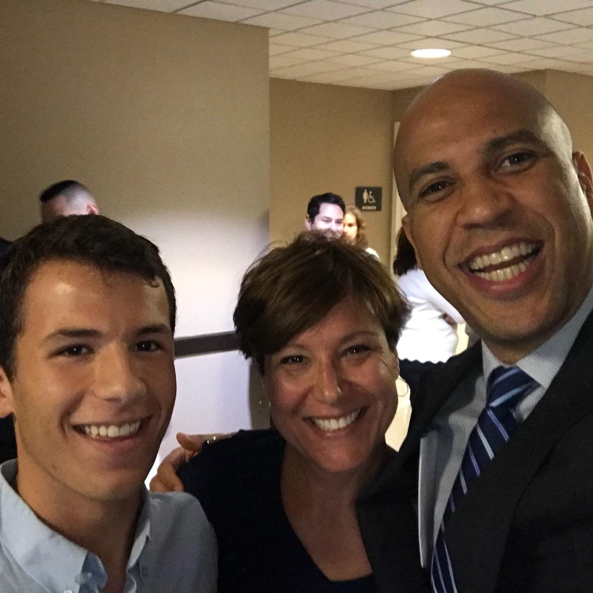 Neill5_'s tweet image. We LOVE Cory!!! @CoryBooker @CalebONeill01