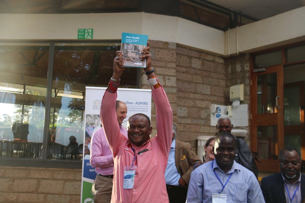 KBognan's tweet photo. Sociologist of health and working on food taboo in Agni's community in Bongouanou, we were awarded in @AO_ASPIRE2018, meeting held in Nairobi. Thank to my supervisors @babonfoh, mentors @GF &amp; my Thematic Training Program (TTP) Food @EmmanuelDAB,@ahoua_constant ,@AO_ASPIRE,@RYapi https://t.co/9bpyWhEq1S