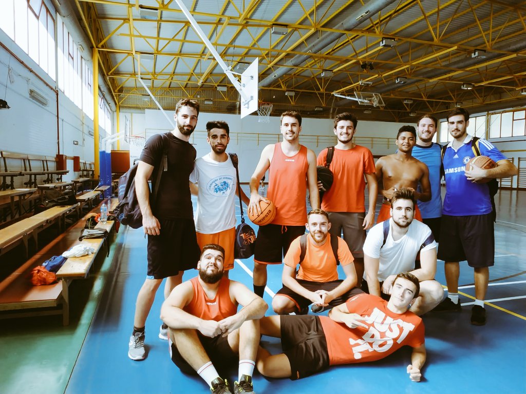 Doble victoria hoy contra Blue Lion Blanco y Blue Lion Azul!