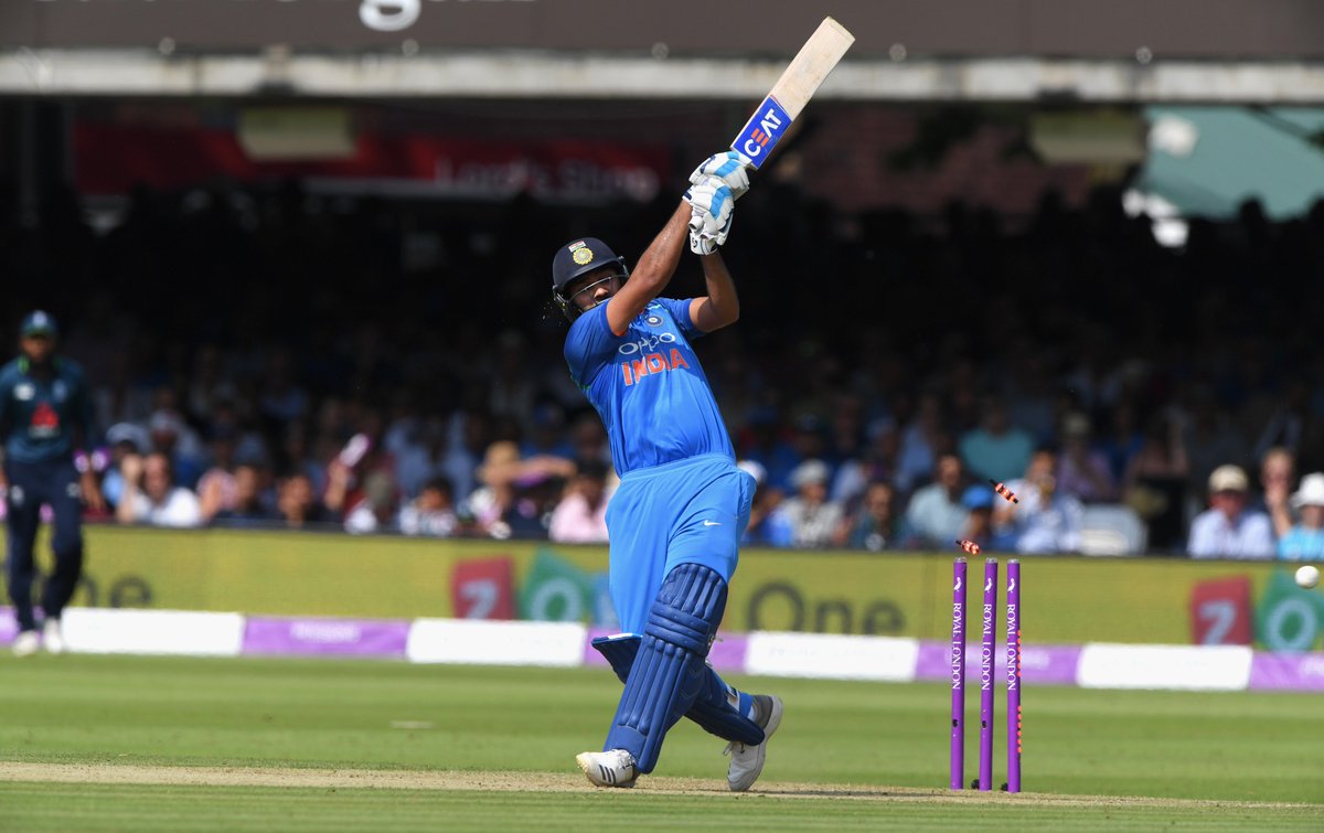 Ajoanto6's tweet photo. @ImRo45  reaches a century too! It's his 19th in ODI cricket, drawing him level with Brian Lara, Mahela Jayawardene and Ross Taylor.

India need 18 more runs for victory. #PAKvIND #AsiaCup2018
#CricketMeriJaan
#INDvPAK https://t.co/DvWpH01bVI