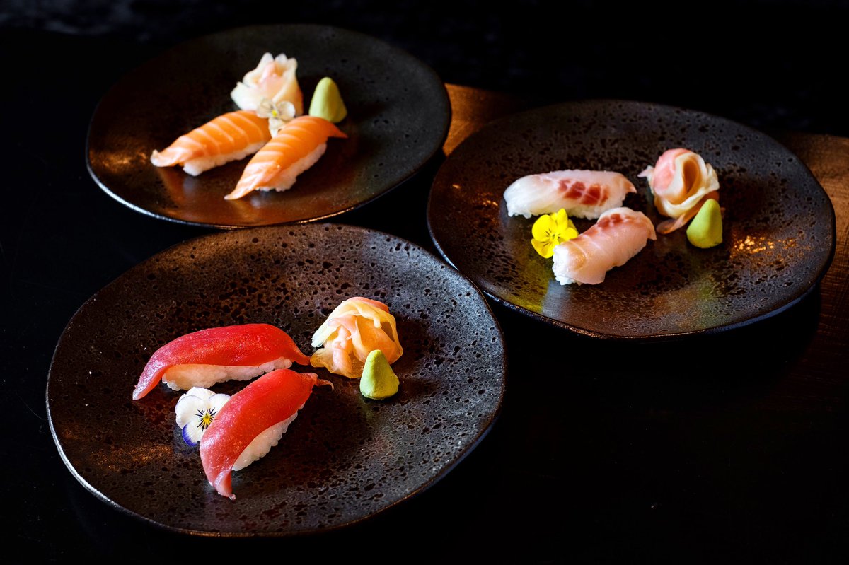 Sushi Sundays 🥢🍣 Our full sushi menu is now available on Sundays too 😋 #Sushi #AurousVibes