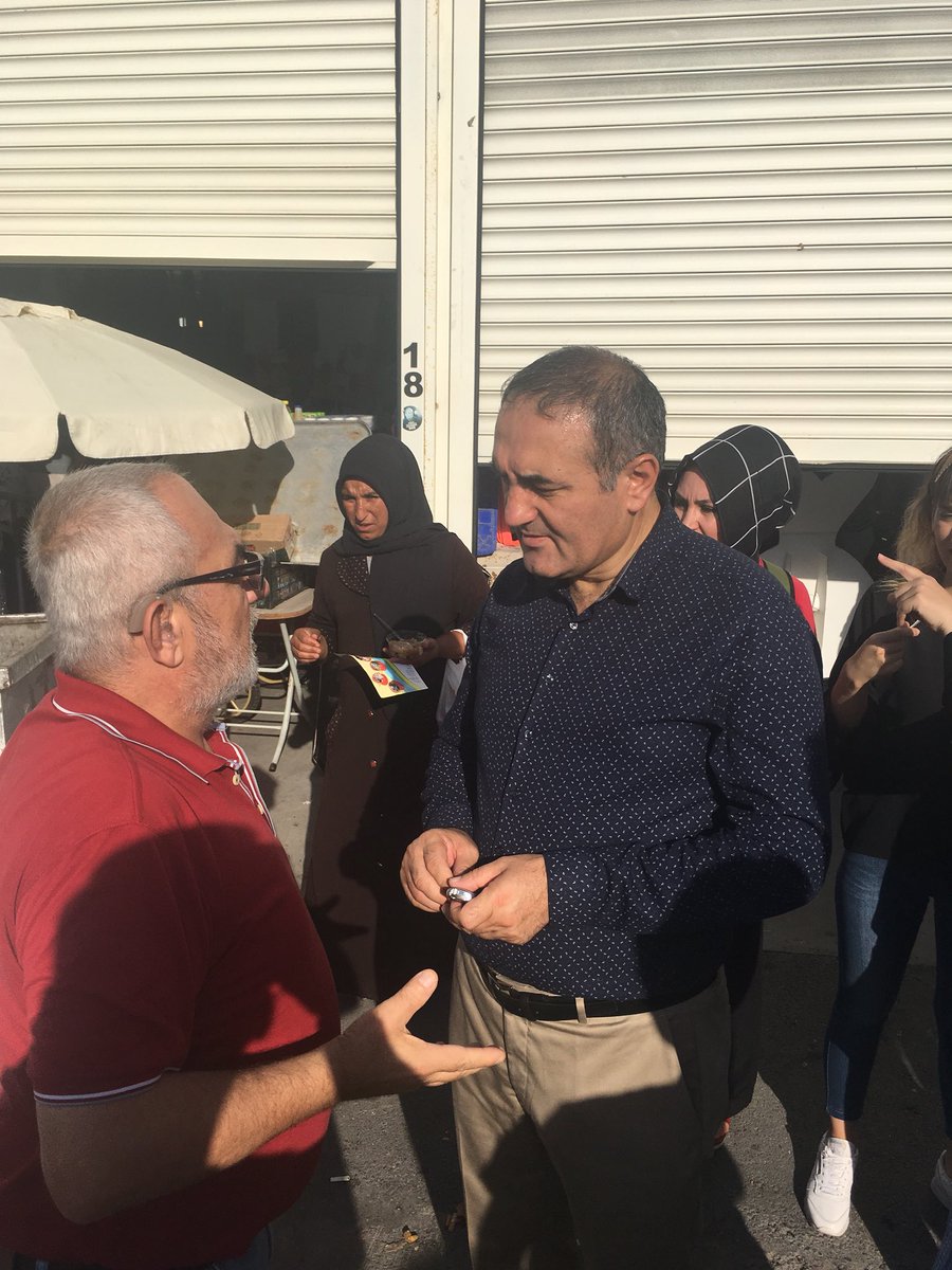 Beylik Pazarı’nda Arev Vakfı olarak Muharrem ayı münasebetiyle vakıf üyelerimizle birlikte aşurelerimizi dağıttık. Allah hepimizin hayırlarını ve ibadetlerini kabul etsin. <a href="/arevvakfi/">AREV VAKFI</a>