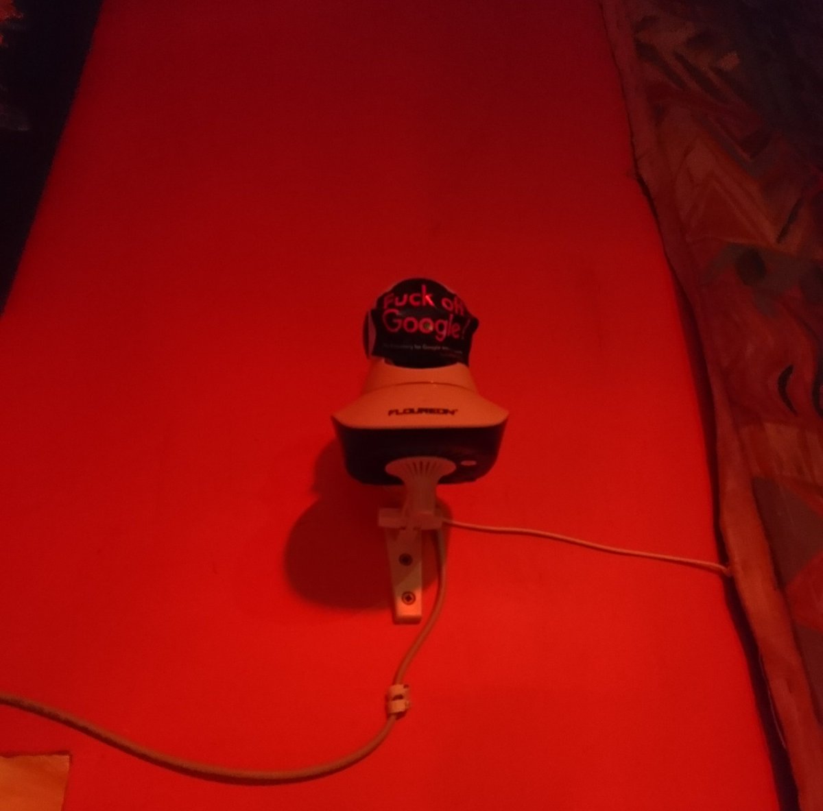 JStephanowitz's tweet photo. We're not only talking about surveillance, we're acting against it. Restaurant Soleil D'Afrique in #Brussels #fnf18 https://t.co/HSe0fWEMVt