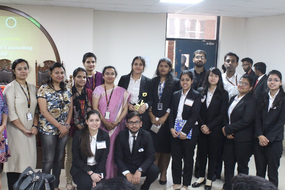 splenorlpu's tweet photo. Highlights from Client Counselling In association with School of Law for youth Vibe 2018..
#Splenor #SplenorLPU #eduqeto #EducateIndia #ClientCounselling #LovelyProfessionalUniversity #LPU https://t.co/VioyitrcWz